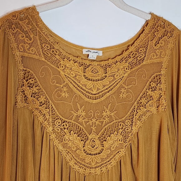 Lace Mesh Boho Woodland Fairy Goth Hippie Blouse Gold Size Medium - Picture 4 of 10